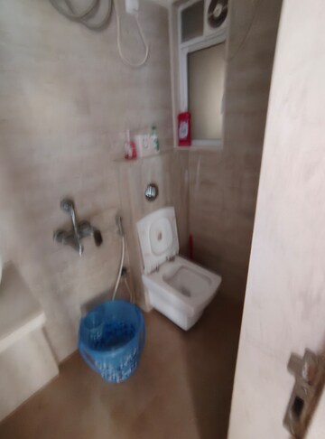 Master Bedroom in 2 BHK Apartment at Gurukrupa Devam Majesty, Ghatkopar East – for Rent