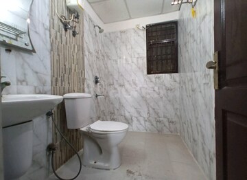 Attached Bathroom in 2 BHK Apartment at Amrapali Silicon City, Sector 76 – for Sale
