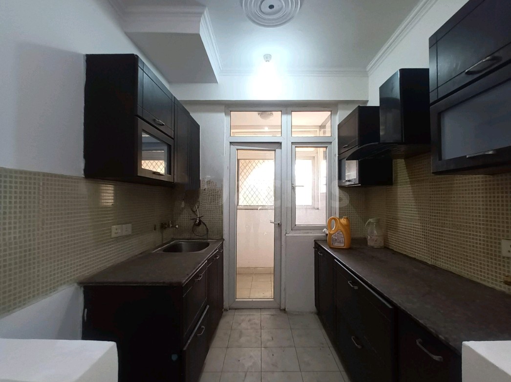 2 BHK + Study Room Apartment For Sale in Amrapali Silicon City