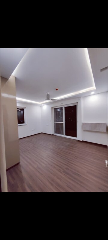 3 BHK Apartment For Rent in Maithri Shilpitha Royal, Kr Puram