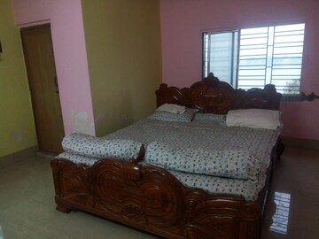 Room in  Pg at Rash Behari Avenue – for Rent