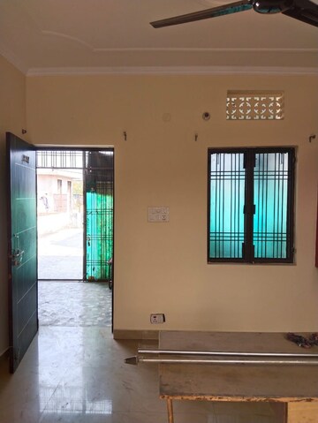 Room in  Pg at Gomti Nagar – for Rent