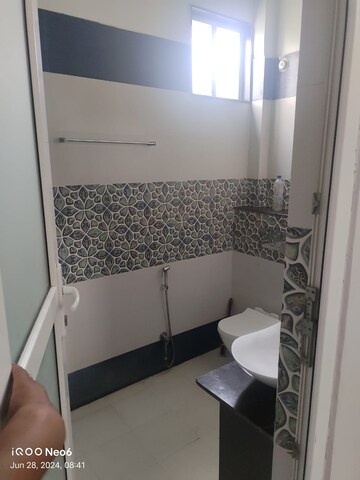 Room in  Pg at Gomti Nagar – for Rent