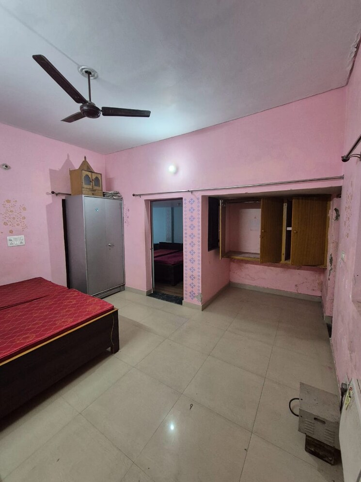 Room, gomti nagar Pg For Girls In Gomti Nagar 8586461