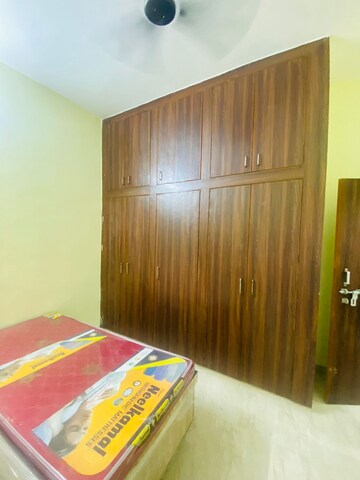 Room in  Pg at Gomti Nagar – for Rent