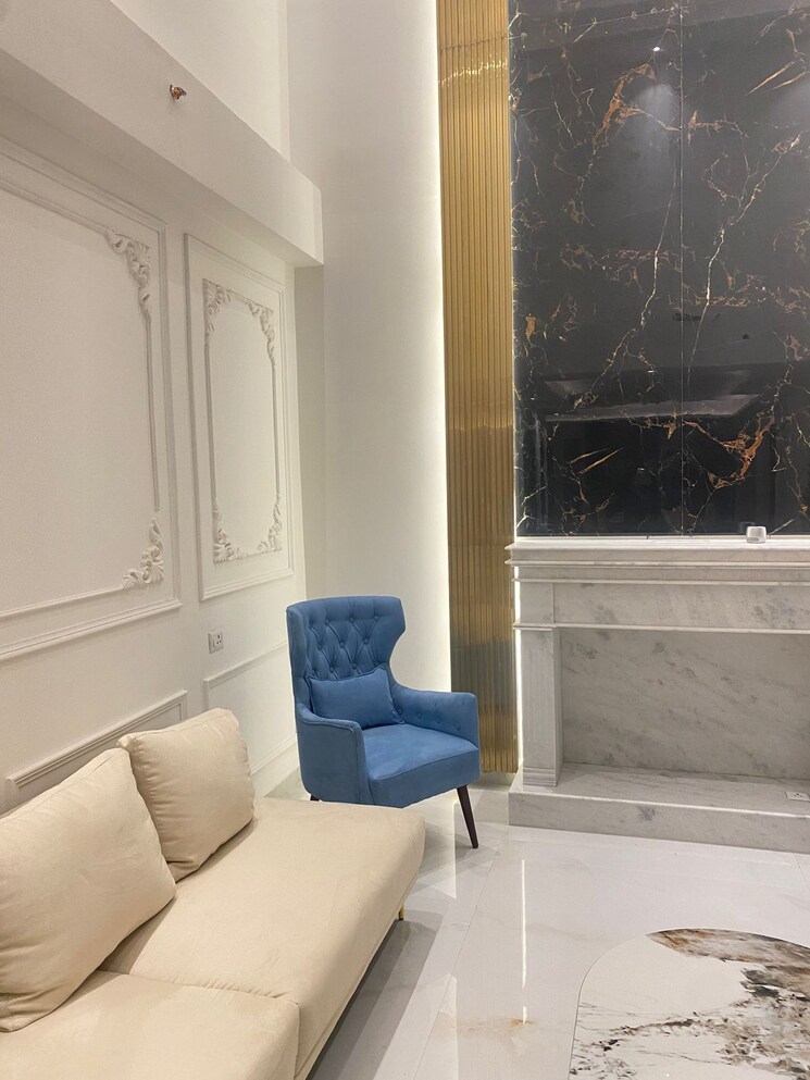 Bathroom, mahagun-mezzaria 4 Bedroom 4425 Sq.Ft. Apartment In Sector 78 Noida 8586480