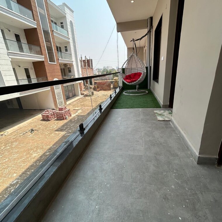 Balcony, patiala road 3 Bedroom 1200 Sq.Ft. Apartment In Patiala Road Zirakpur 8586545