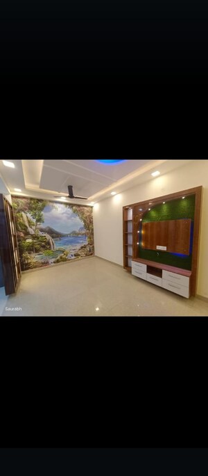 Bedroom in 3 BHK Builder Floor at Sector 73 – for Sale