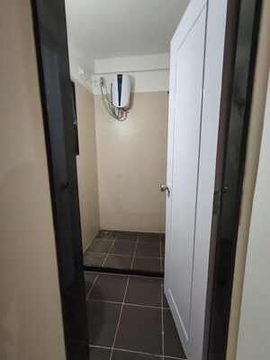 Bathroom in 1 BHK Apartment at Banyan Tree Apartments Kharadi, Kharadi – for Sale