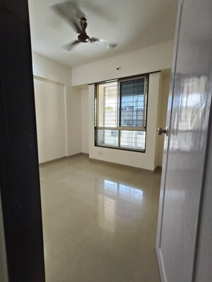 Room in 1 BHK Apartment at Banyan Tree Apartments Kharadi, Kharadi – for Sale