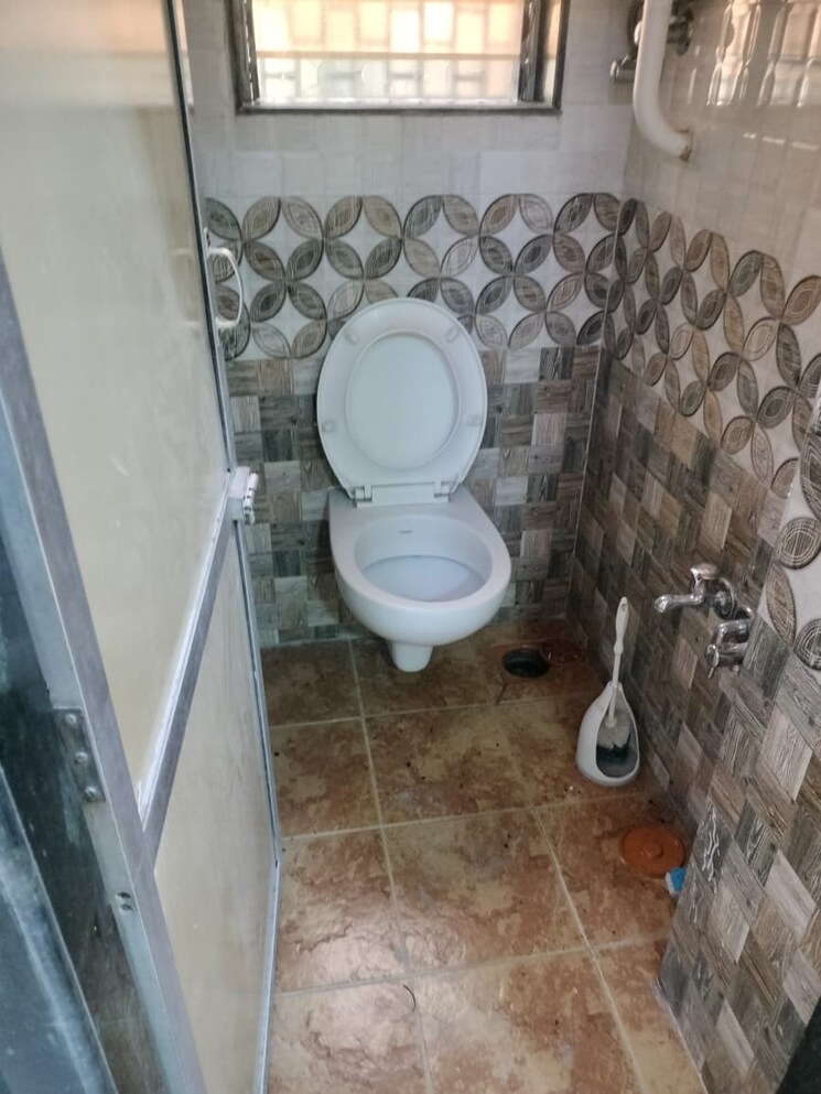 Bathroom, olive-chs-borivali 1 Bedroom 450 Sq.Ft. Apartment In Borivali West Mumbai 8586567