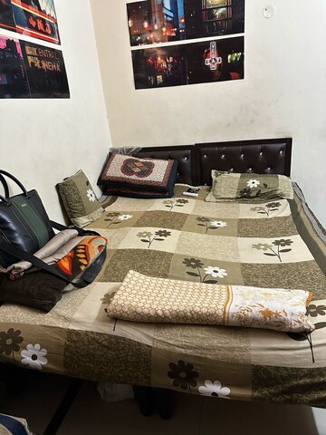 1 RK Independent House For Rent in Lajpat Nagar