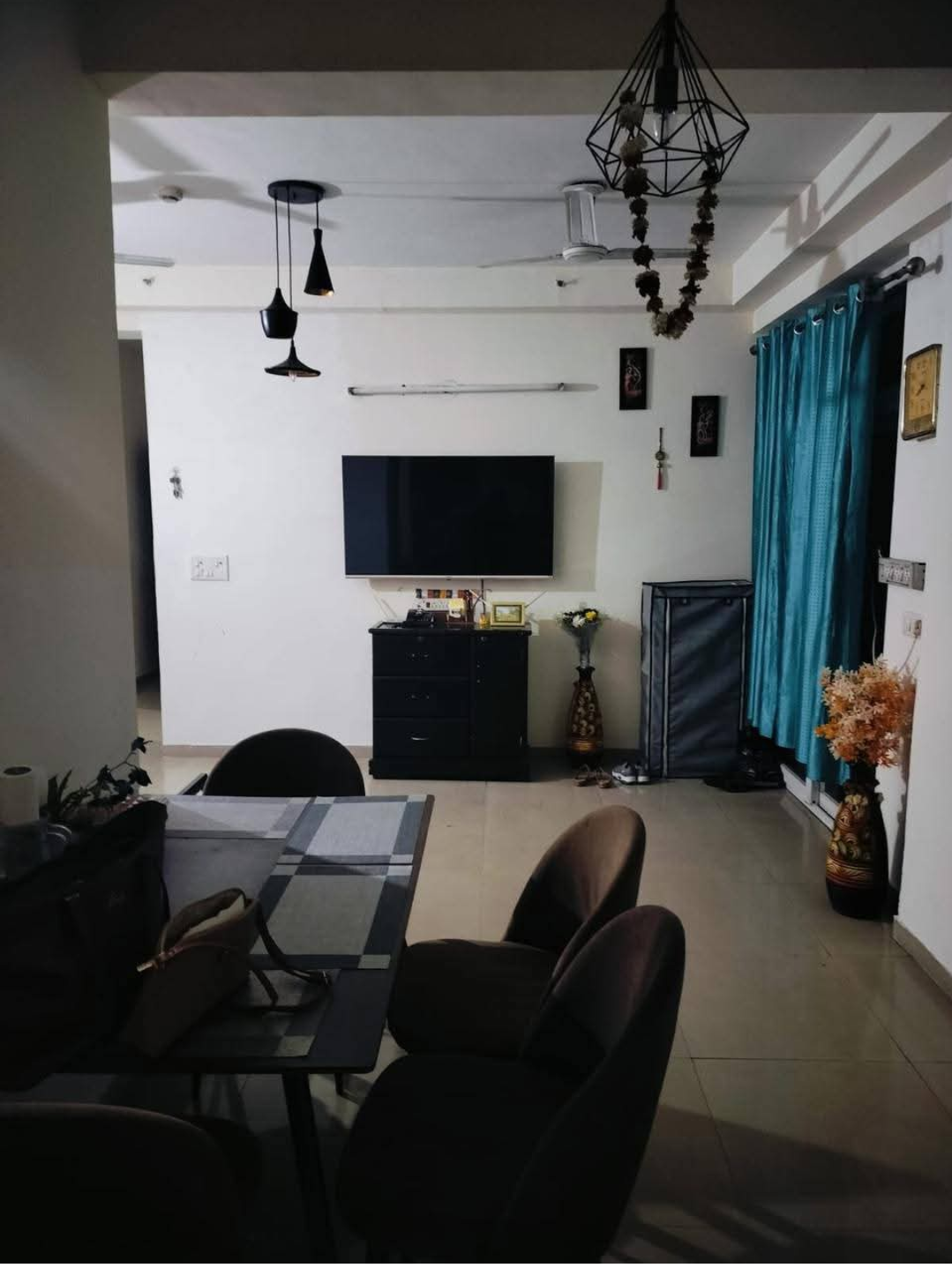 4 BHK 1810 Sq.Ft. Apartment in Mahagun Mywoods