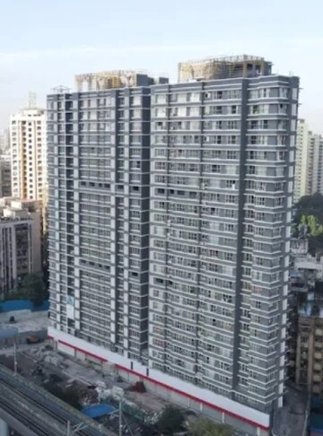 2 BHK Apartment – Exterior View View at Malad East - for Rent