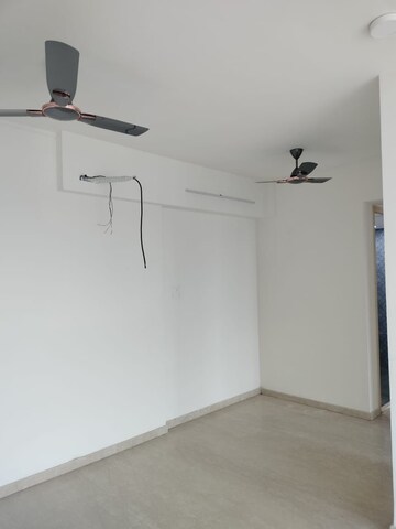 2 BHK Apartment For Rent in Rajesh Raj Infinia, Malad West