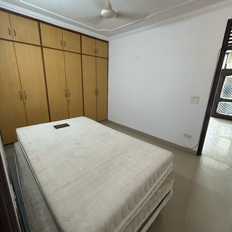 Bedroom, lajpat nagar i 2 Bedroom 900 Sq.Ft. Builder Floor In Lajpat Nagar I Delhi 8586682