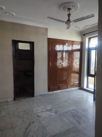 Furnished Amenities in 3.5 BHK Apartment at Ardee City The Residency, Sector 52 – for Rent