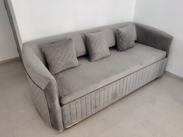 Bedroom in 2 BHK Apartment at Shapoorji Pallonji BKC 28, Bandra East – for Rent