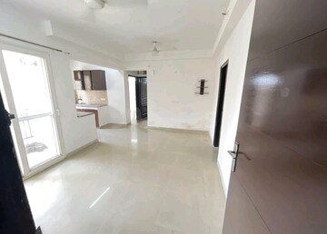Room in 2 BHK Apartment at Sethi Max Royale, Sector 76 – for Sale