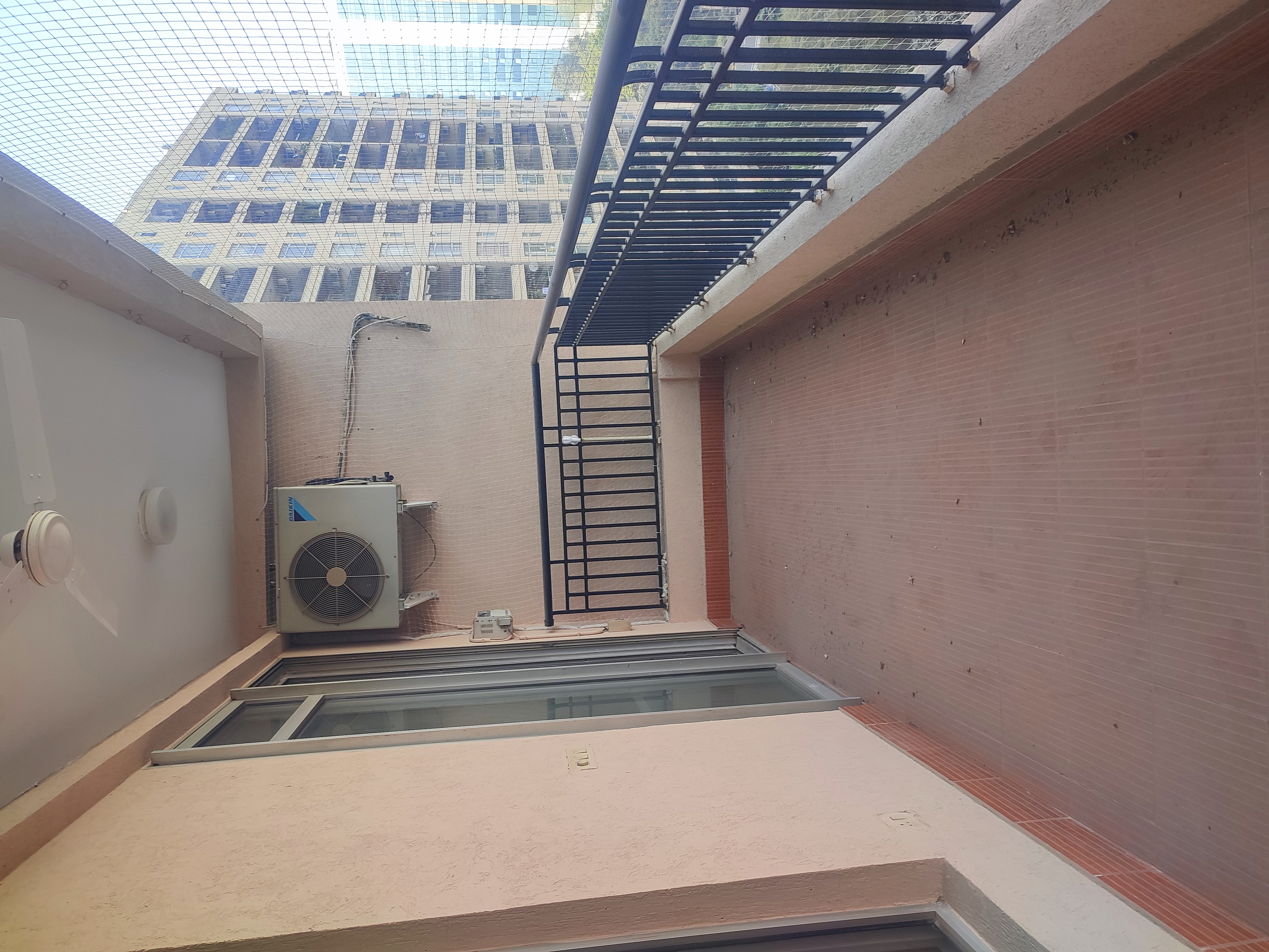 3.5 BHK + Servant Room Apartment For Rent in Central Park II-Bellevue