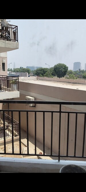 2 BHK Apartment For Sale in Suncity Avenue 76, Sector 76