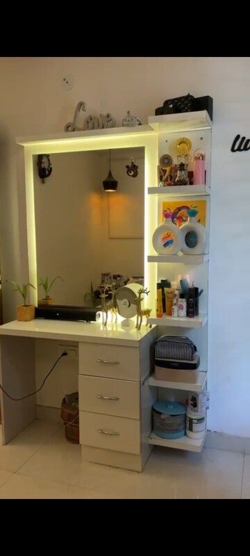 Master Bedroom in 3 BHK Builder Floor at Amolik Residency, Sector 86 – for Sale