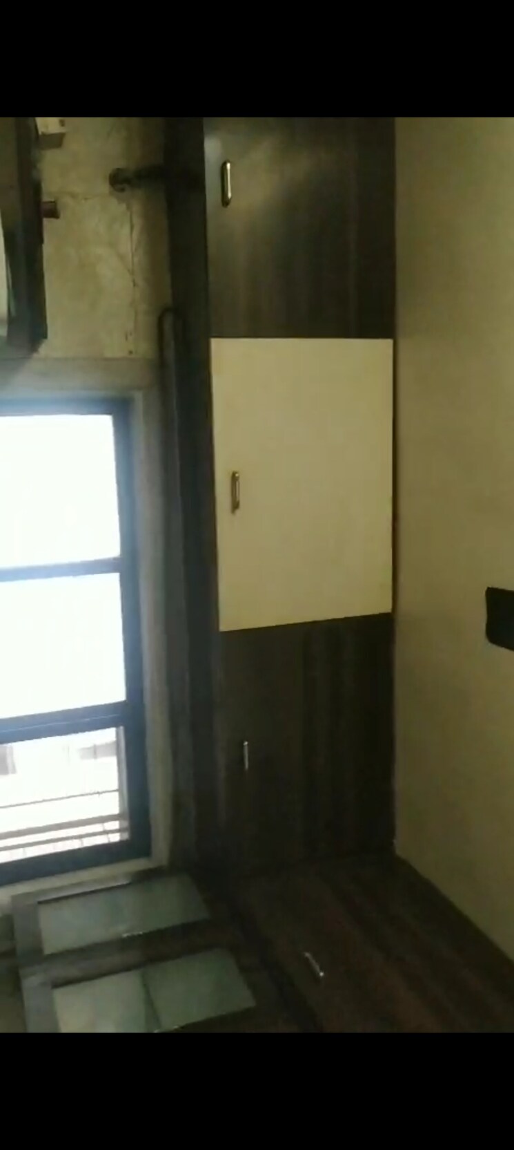 Room, mahudi-darshan 1 Bedroom 560 Sq.Ft. Apartment In Kandivali East Mumbai 8586804