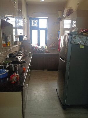 Gym in 1 RK Apartment at FAOA, Sector 53 – for Sale