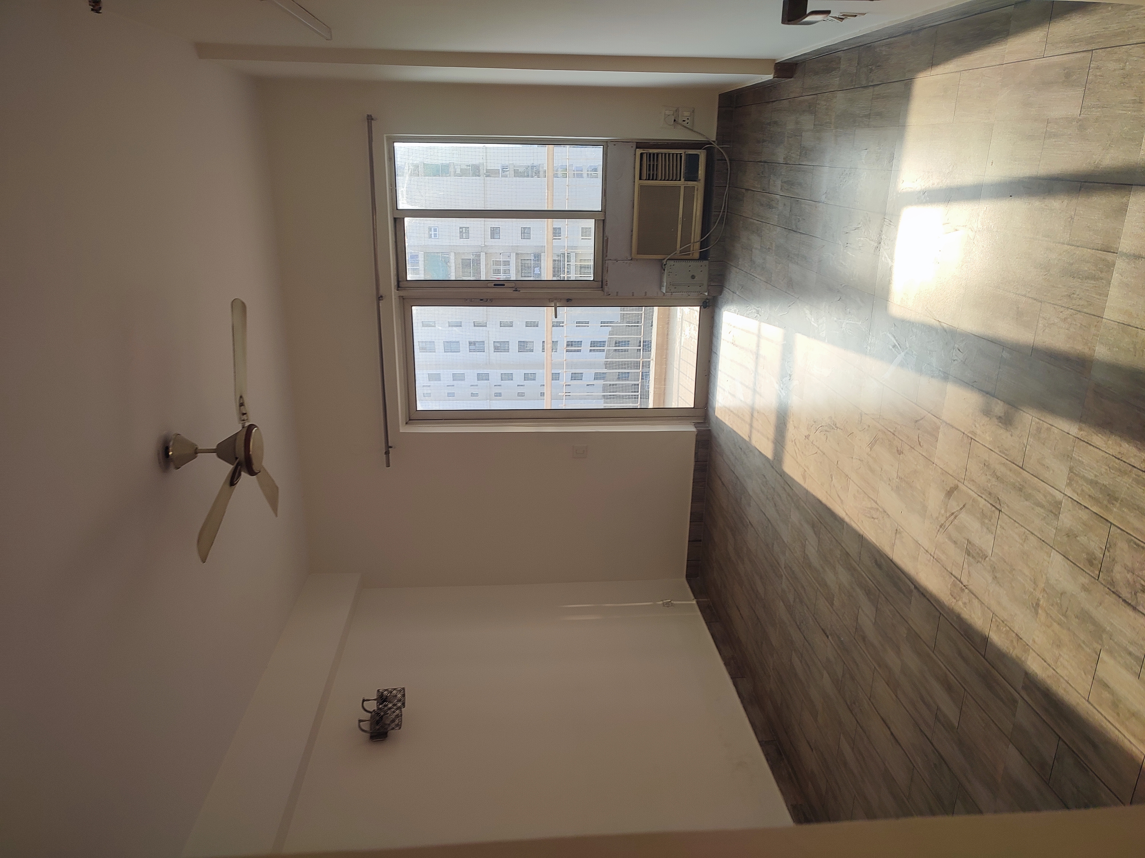 3 BHK + Servant Room Apartment For Rent in BPTP Freedom Park Life