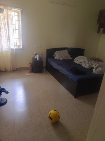 Bedroom in 2 BHK Apartment at Indiranagar – for Rent
