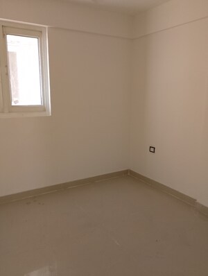 Room in 3 BHK Apartment at ROF Alante, Sector 108 – for Sale