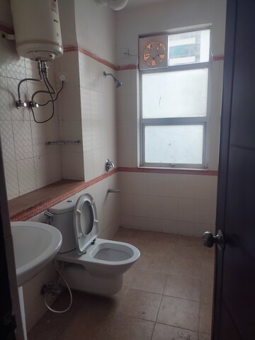 3.5 BHK Apartment For Rent in The Legend One, Sector 57