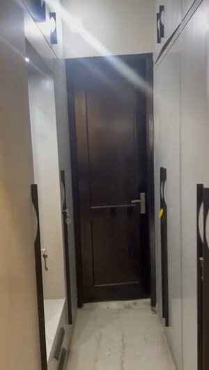 Attached Bathroom in 3.5 BHK Builder Floor at Sector 21d – for Sale