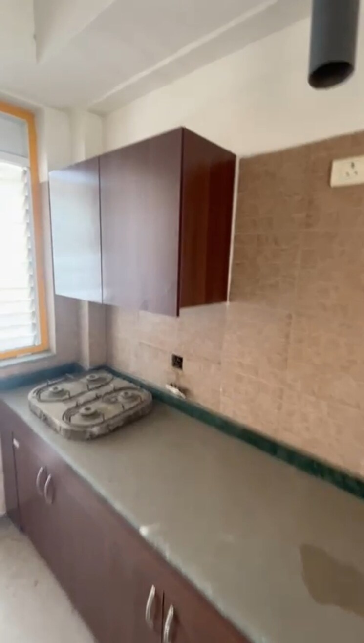 Kitchen, puri-pranayam 3 Bedroom 1857 Sq.Ft. Apartment In Sector 82 Faridabad 8587031