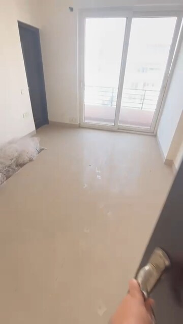 Room in 3 BHK Apartment at Puri Pranayam, Sector 82 – for Rent