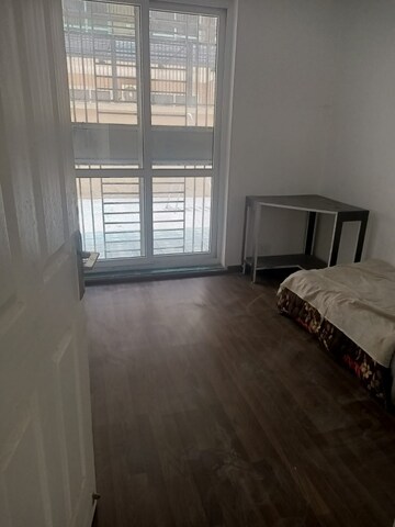 2 BHK Apartment For Rent in RPS Savana, Sector 88