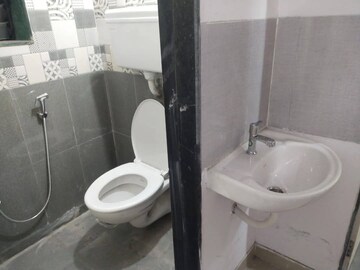 Bathroom in 1 BHK Apartment at Fortune Heights Goregaon West, Goregaon West – for Rent