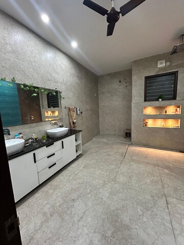 Bathroom in 6+ BHK Independent House at BPTP Eden Estate, Sector 81 – for Sale