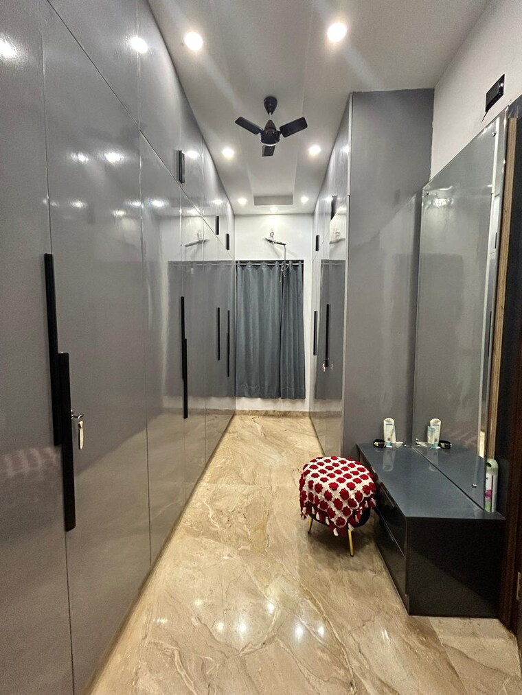 undefined, bptp-eden-estate 6+ Bedroom 300 Sq.Yd. Independent House In Sector 81 Faridabad 8587127