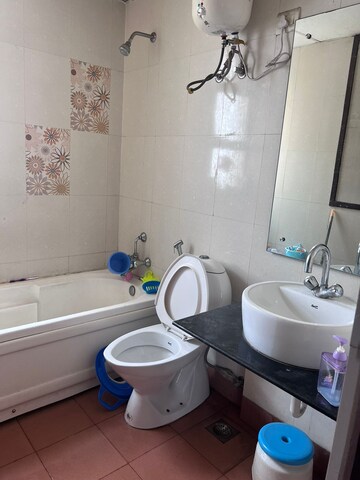 2 BHK Apartment For Sale in Unitech Fresco, Sector 50