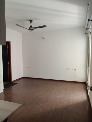 Room in 3 BHK Apartment at Puravankara Purva Westend, Hosur Road – for Rent