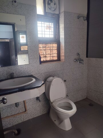 Bathroom in 2 BHK Builder Floor at Ardee City, Sector 52 – for Rent