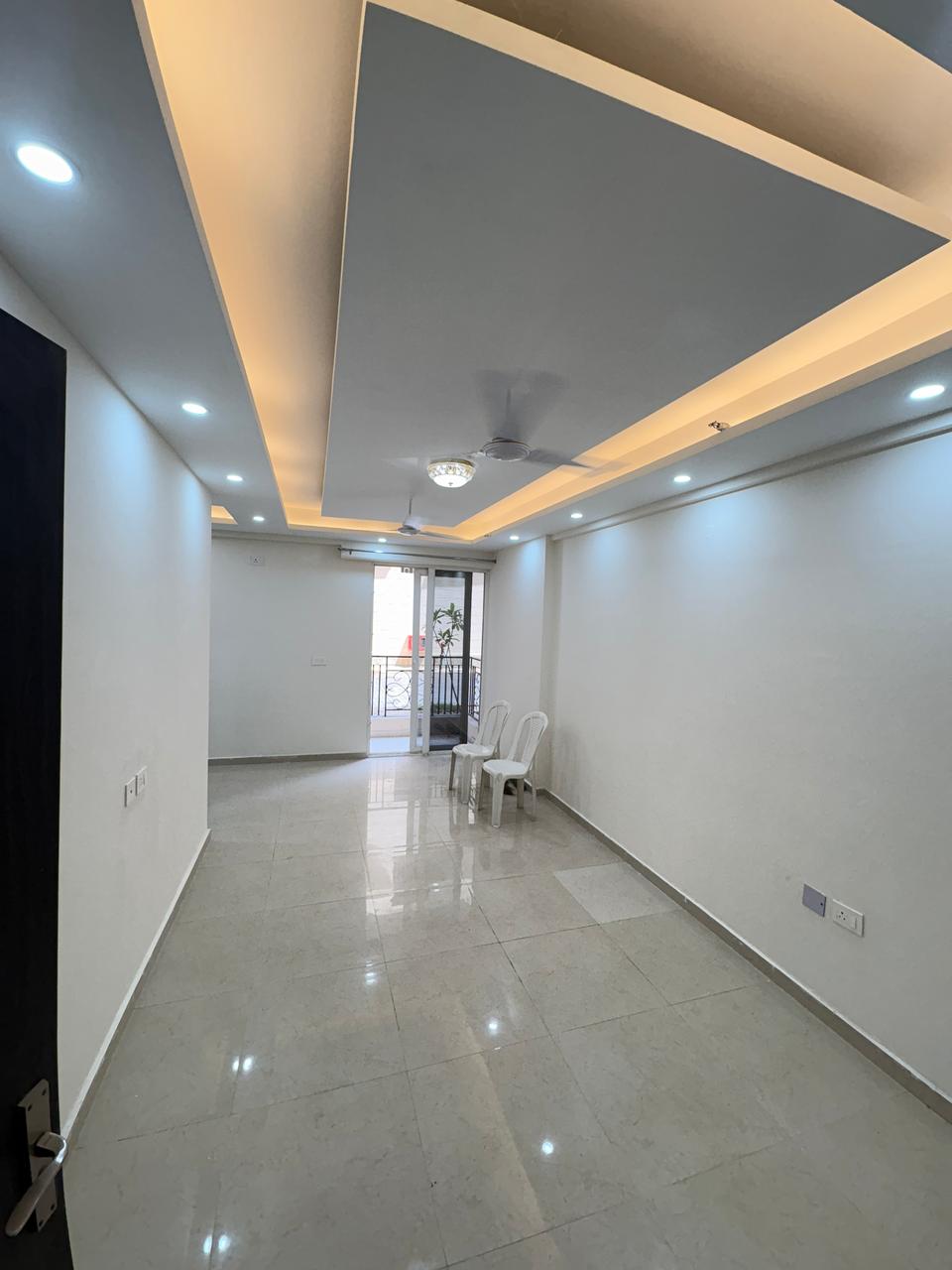 2 BHK Apartment For Rent in Signature The Millennia 2