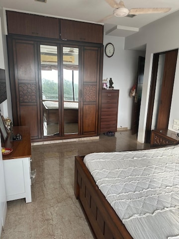 Bedroom in 2 BHK Apartment at Worli – for Sale