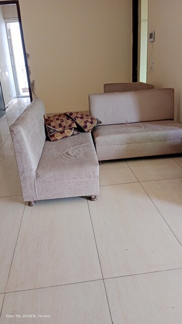Bathroom in 3 BHK Apartment at Saya Zion, Sector 4 Greater Noida – for Rent