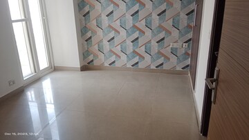 Room in 3 BHK Apartment at Saya Zion, Sector 4 Greater Noida – for Rent