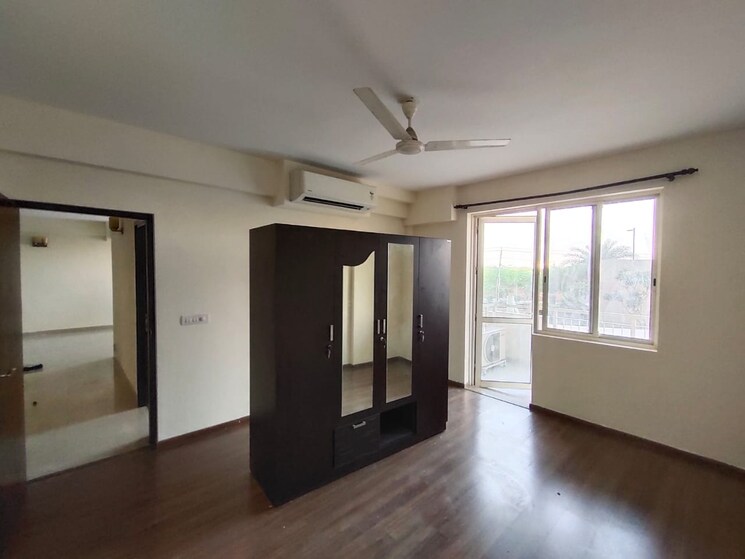 Room, m3m-woodshire 3 Bedroom 1943 Sq.Ft. Apartment In Sector 107 Gurgaon 8587309