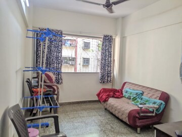 Living Room in 2 BHK Apartment at Shapoorji Pallonji Vicinia, Powai – for Sale