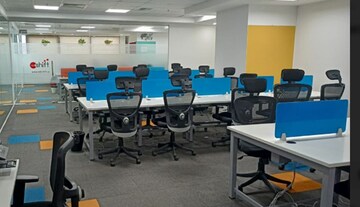  Office Space For Rent in Pranik Chambers, Andheri East