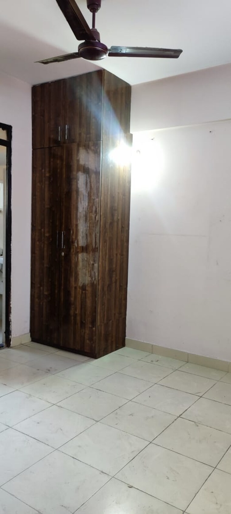 Room, op-floridaa 2 Bedroom 473 Sq.Ft. Apartment In Sector 82 Faridabad 8587358